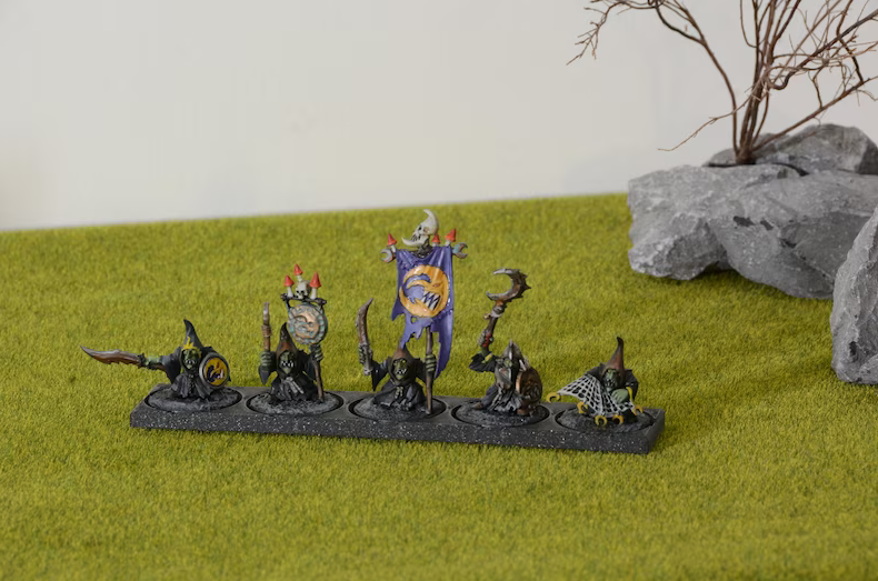 WARHAMMER | Round/oval to square movement tray