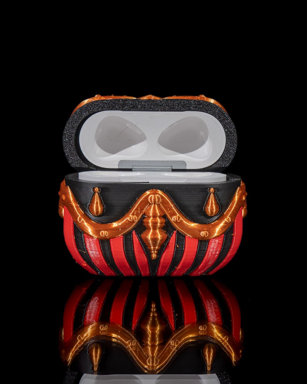 Big Top | Airpods cover