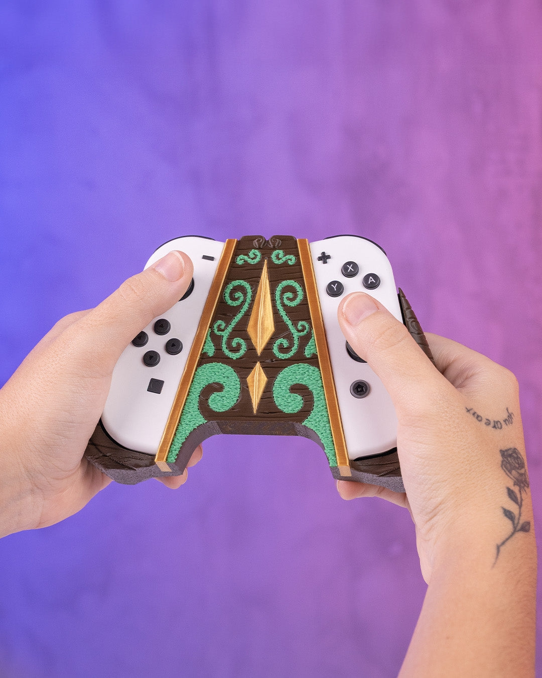 Mossy Shrine | Nintendo Switch Console-, en Controllerhouder