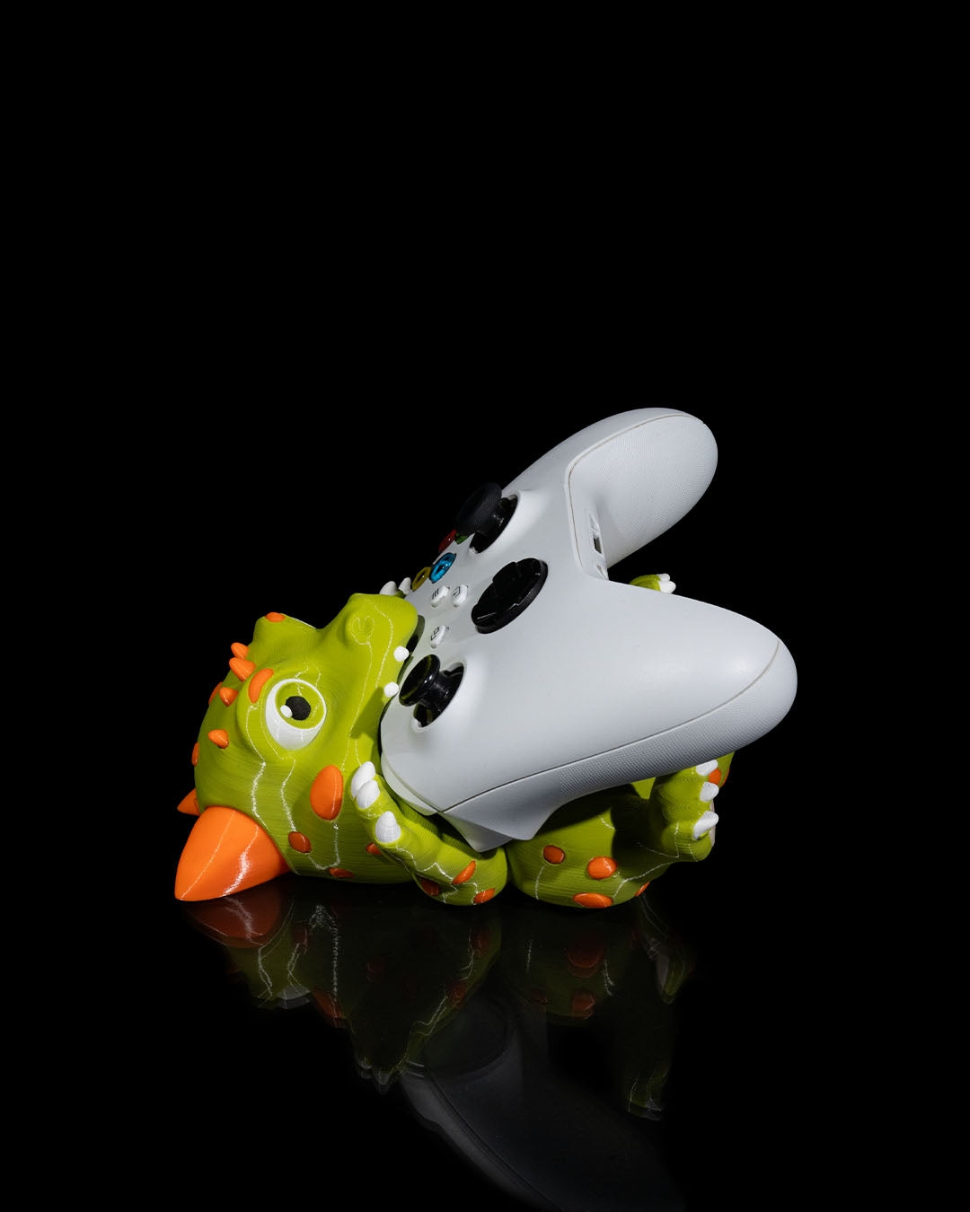 Controller stand | Draconic Snack